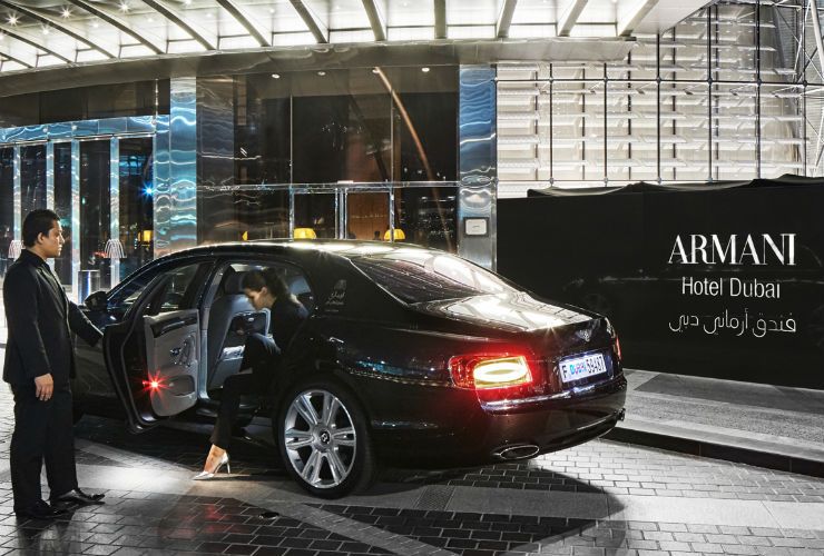 アルマーニホテル送迎