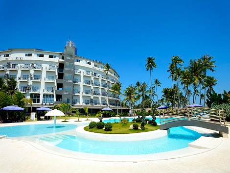 ソレア シービュー リゾート ホテルとプール