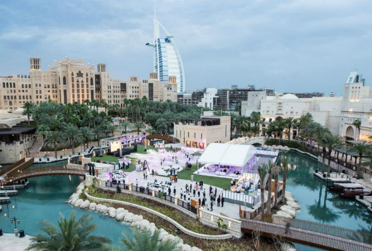 ジュメイラ　ダル　アル　マシャフ　マディナ　ジュメイラ外観