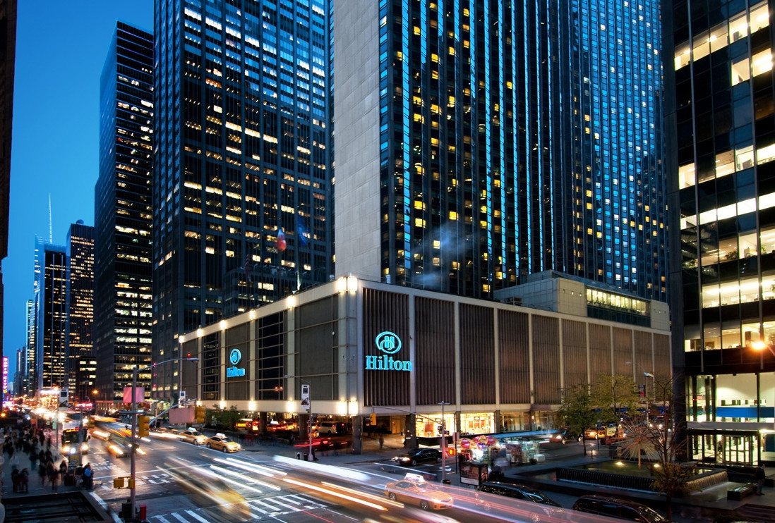 ニューヨーク ヒルトン ミッドタウン 外観