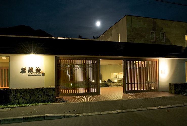 女性のための宿 翠蝶館 外観イメージ