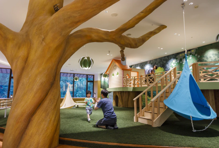 屋内遊具パーク「アソボーヤ」
