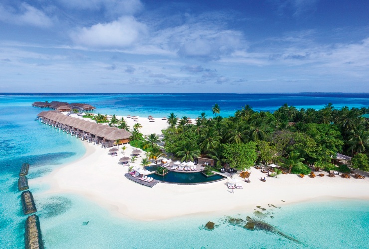 「モルディブ随一の美しさ」と言われるホワイトサンドのビーチを持つ