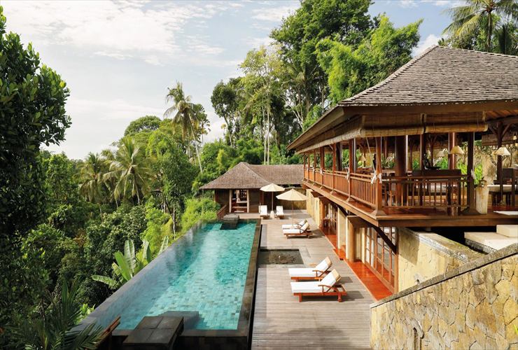 インフィニティプール付きのレジデンス