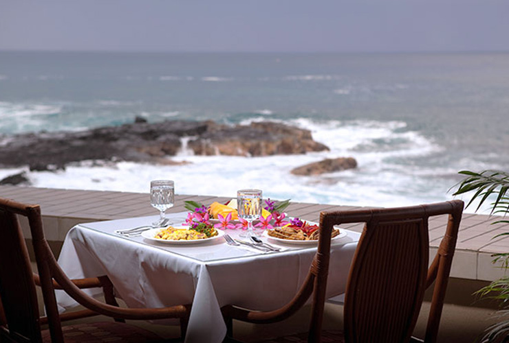 海辺のダイニングにて