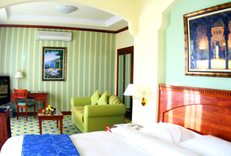 親しみ感のある落ち着いた客室