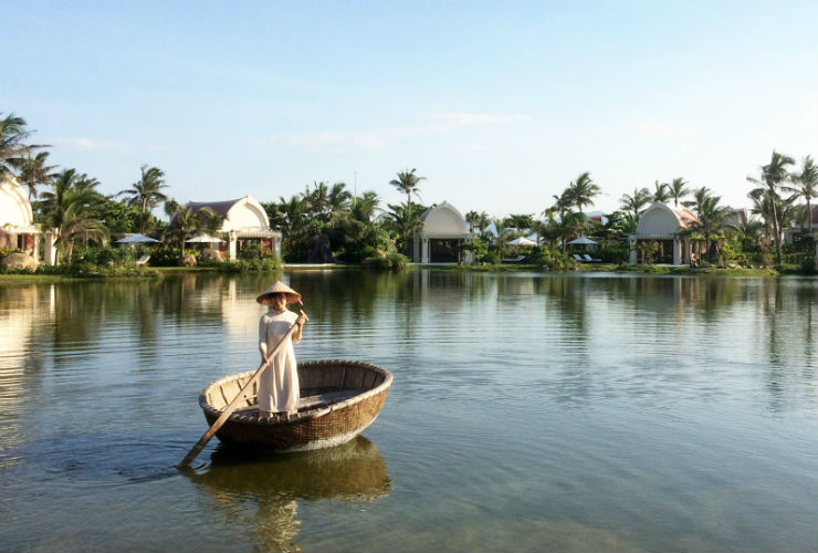 ラグーンのまわりに建つヴィラ
