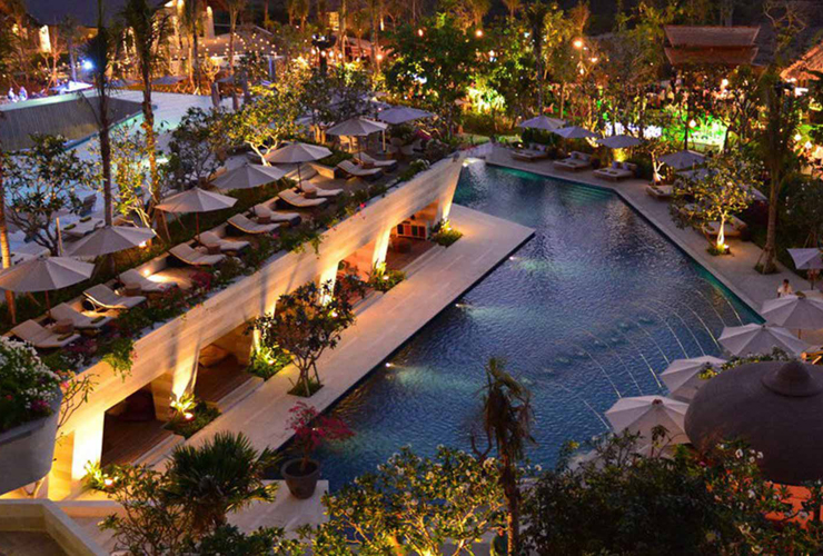 カバナでのんびりリラックスタイム