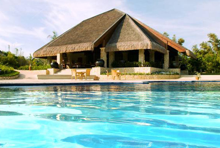 大型屋外インフィニティプール