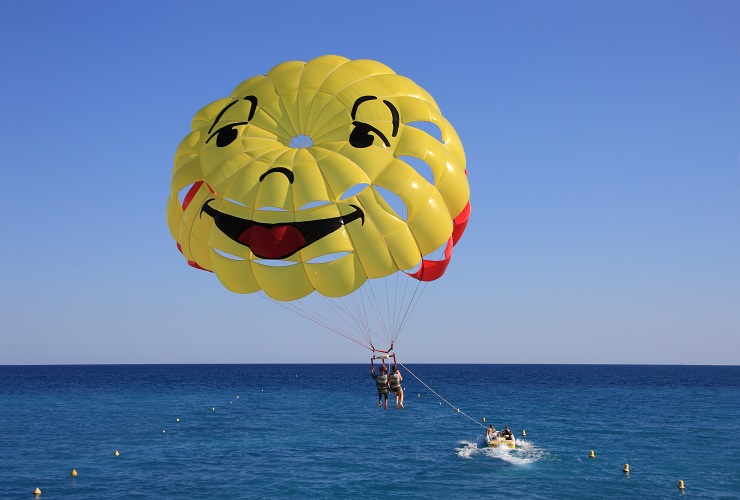 ホテルでは多彩なアクティビティーを取り扱っております