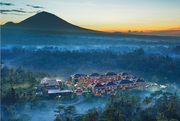 壮大な景色のホテルの全景