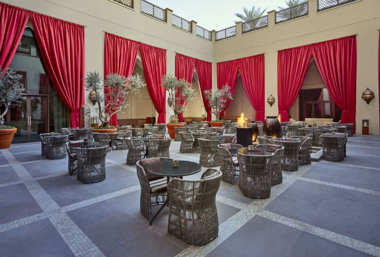 マンジル ダウンタウン内観