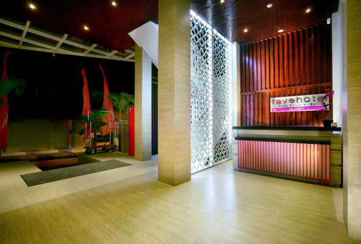 フェイブホテル クタ スクエア　ロビー