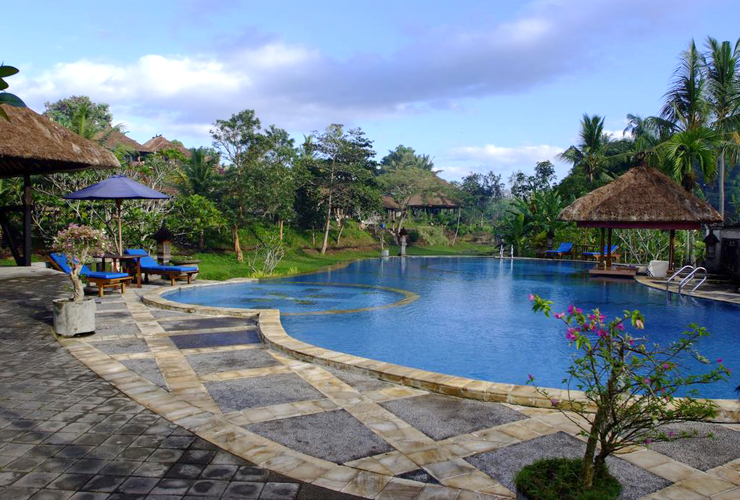 パブリックプール