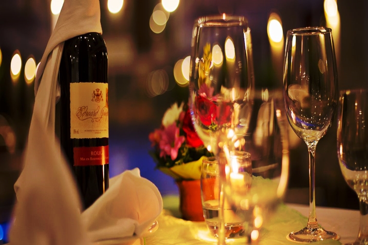 ロマンティックディナー（イメージ）