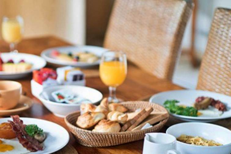 朝食はお部屋で！