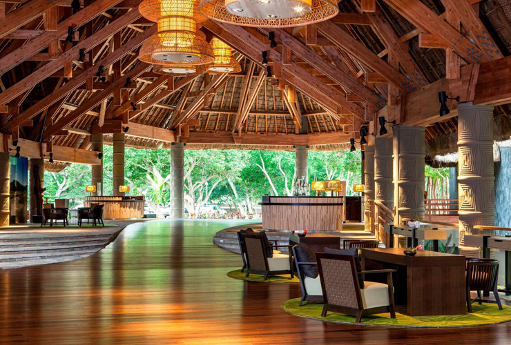 ナチュラルテイストのインテリアのロビー