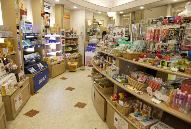 ホテル内のコンビショップ