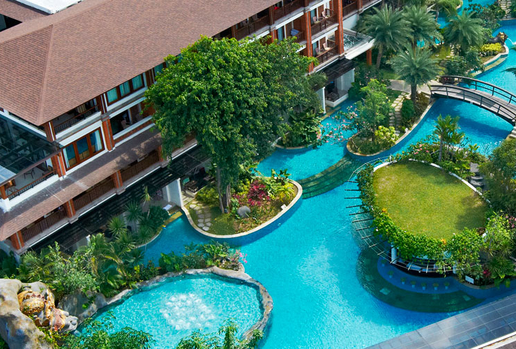 ラグーンプール