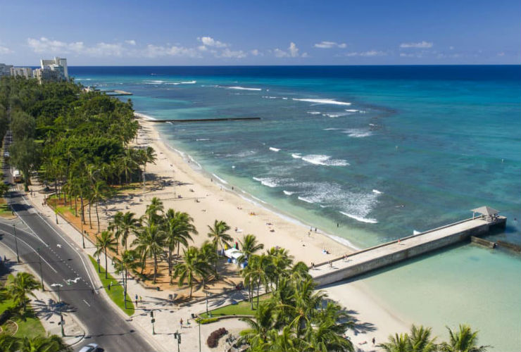 中心部から離れた穏やかなホテル周辺