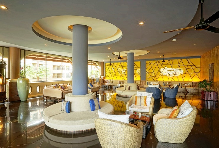 お洒落なラウンジ