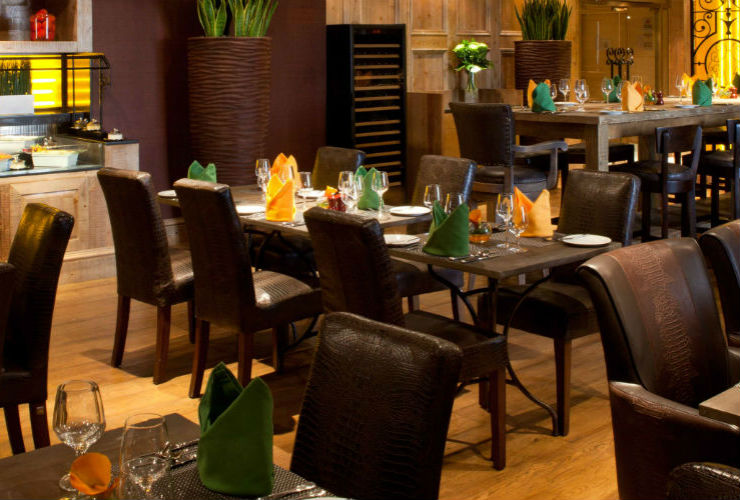 ラマダ プラザ ジュメイラ ビーチレストラン