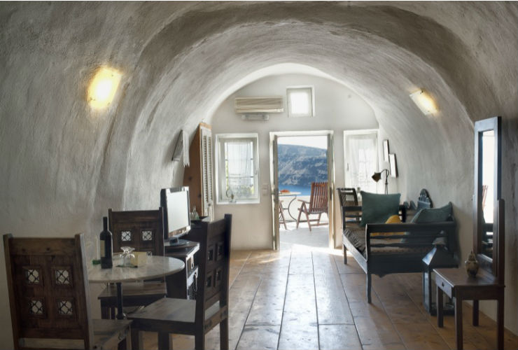 サントリーニの伝統的な室内。