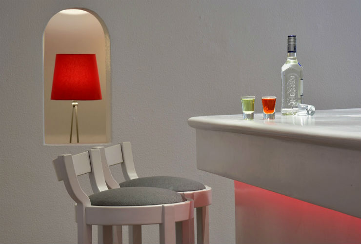 ロビーにはバーもあります。