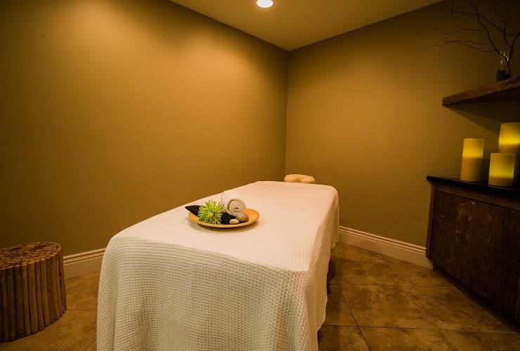 ホテル内にあるスパでリラックス