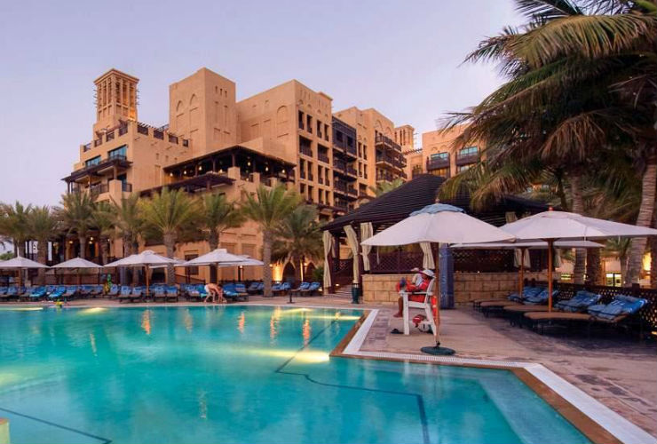 ジュメイラ　ダル　アル　マシャフ　マディナ　ジュメイラプール