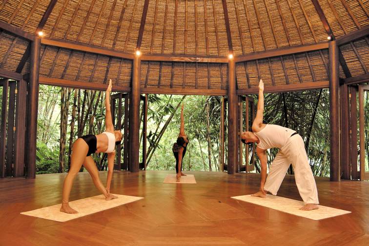 毎日無料で行われるヨガレッスン