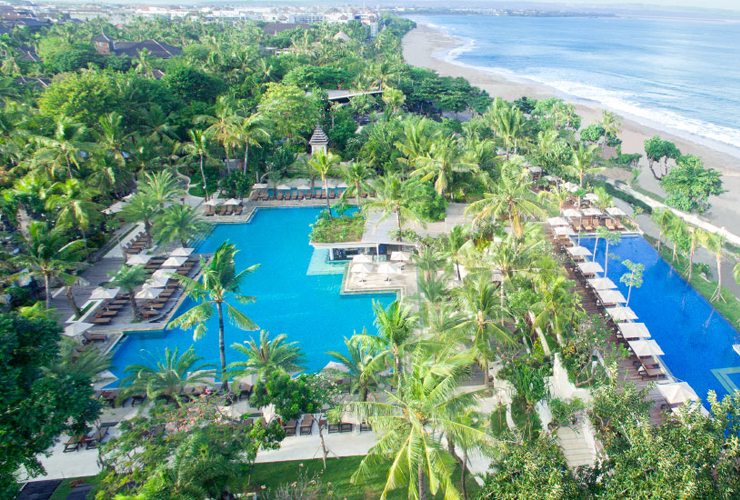 メインプールとインフィニティプール