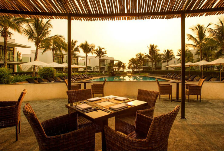 レベルラウンジから眺める夕暮れ