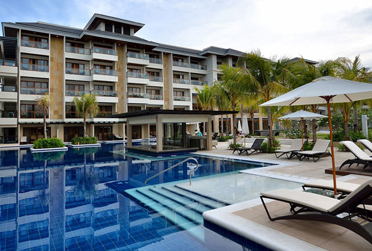 広大なプールエリア