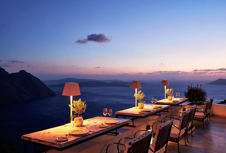 海を眺めて大人のひとときを。