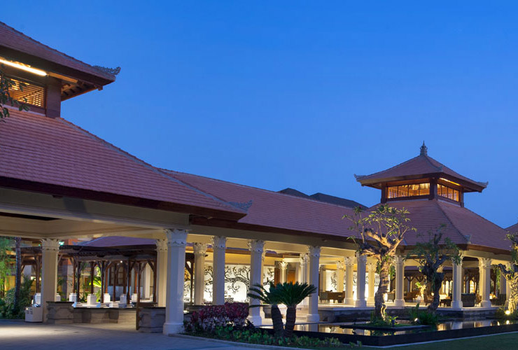 高級リゾートらしいロビー