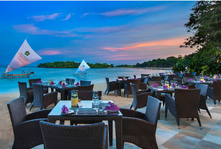 ザ ラグナ ラグジュアリー コレクション リゾート ＆ スパ ヌーサ ドゥア バリ　レストラン