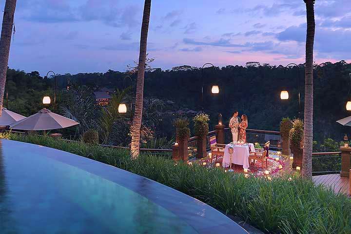 最高にロマンチックなキャンドルライトディナー