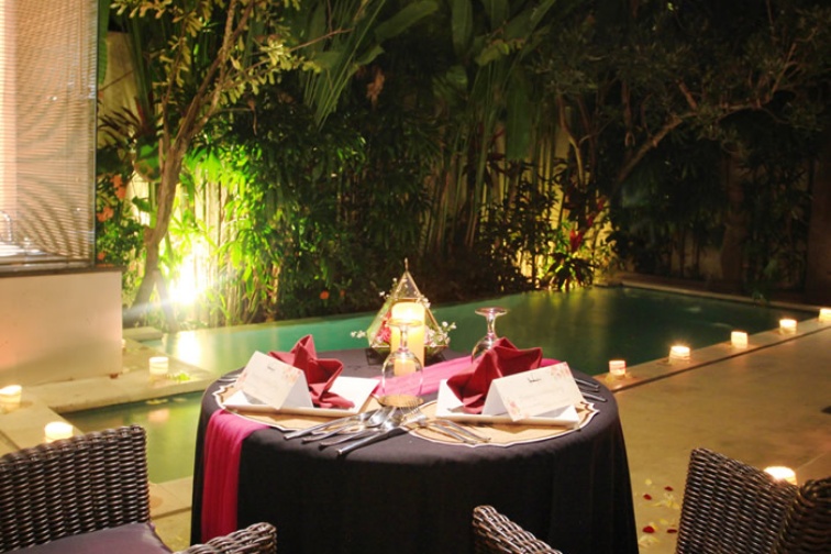 アレンジでロマンチックディナーも