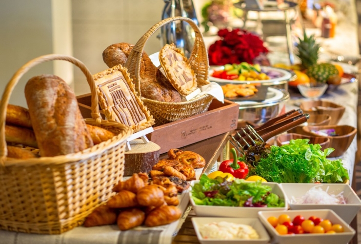 北海道の大地の恵みを使用した朝食バイキング