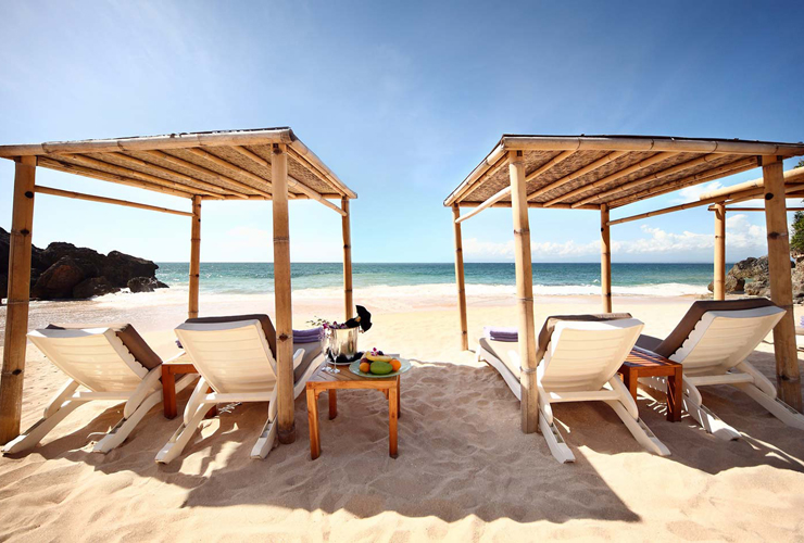 プライベートビーチのクブビーチ