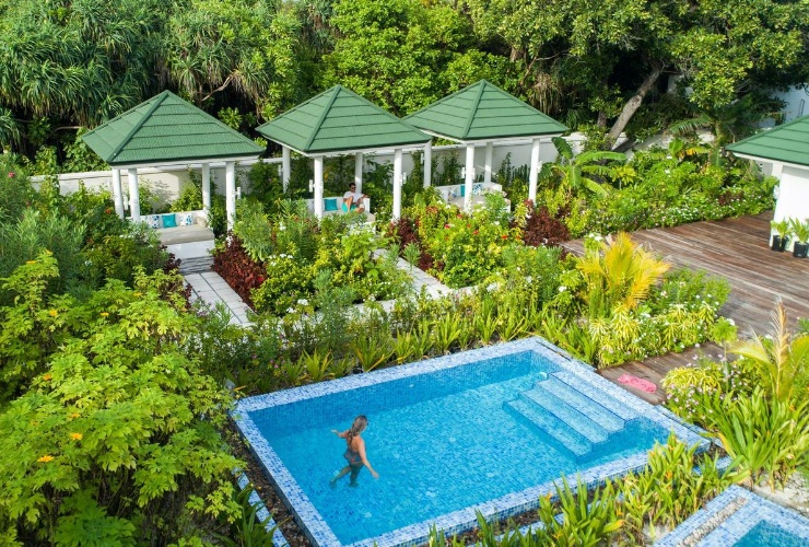 緑豊かな熱帯植物に囲まれながら至福のトリートメントを体験できます