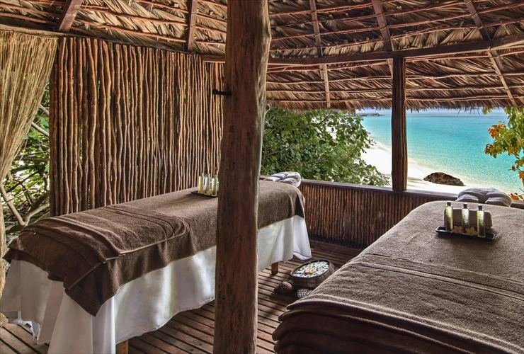 潮風に包まれながら癒されるスパ空間