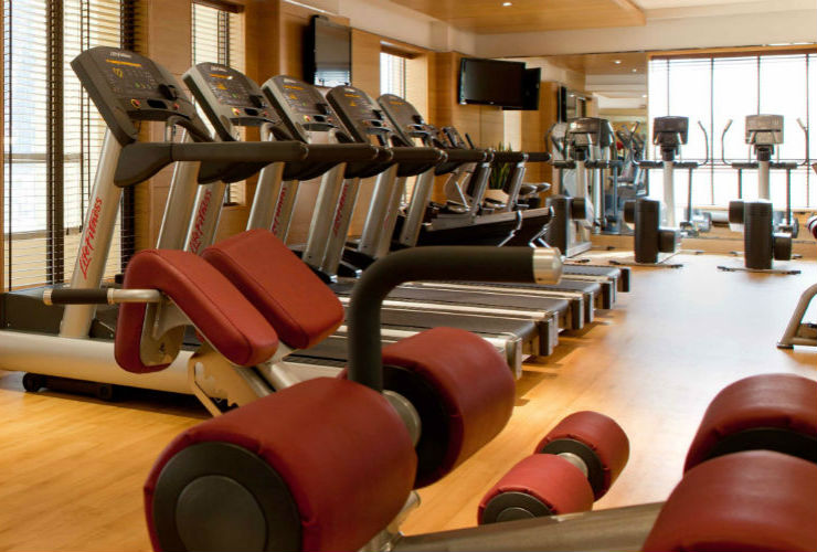 ラマダ プラザ ジュメイラ ビーチフィットネス