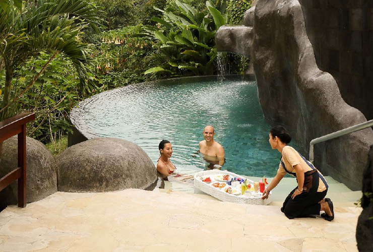 フローティングブレックファースト風景