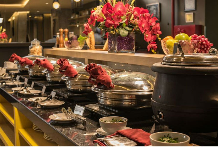 スイスベリン レギャン　レストラン