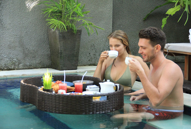 フローティングブレックファーストのサービス