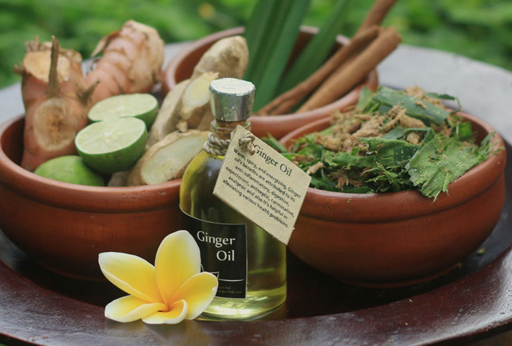 自然の素材を使用したスパトリートメント