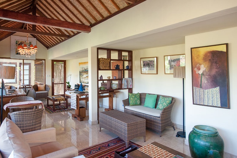 ディパーチャーラウンジ