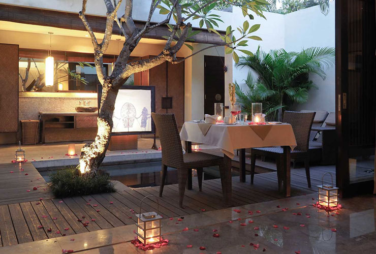 スパヴィラでのロマンティックセットアップ